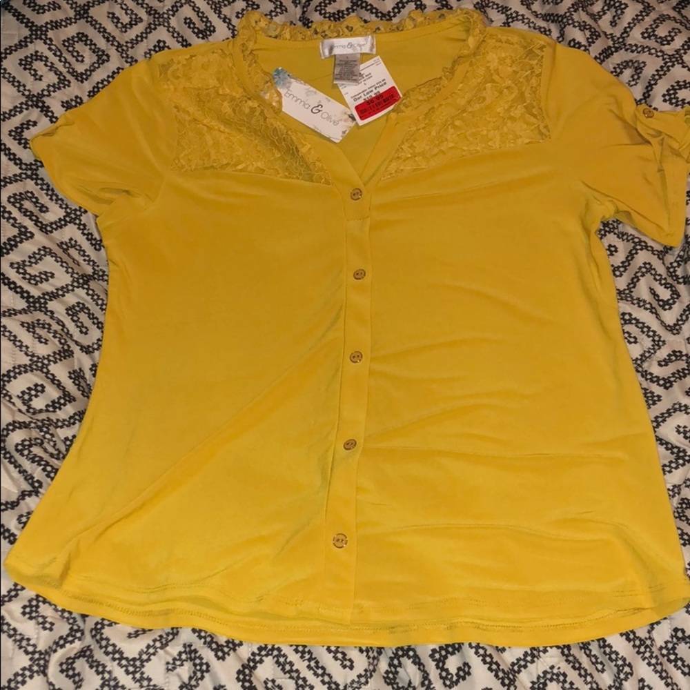 Cute blouse